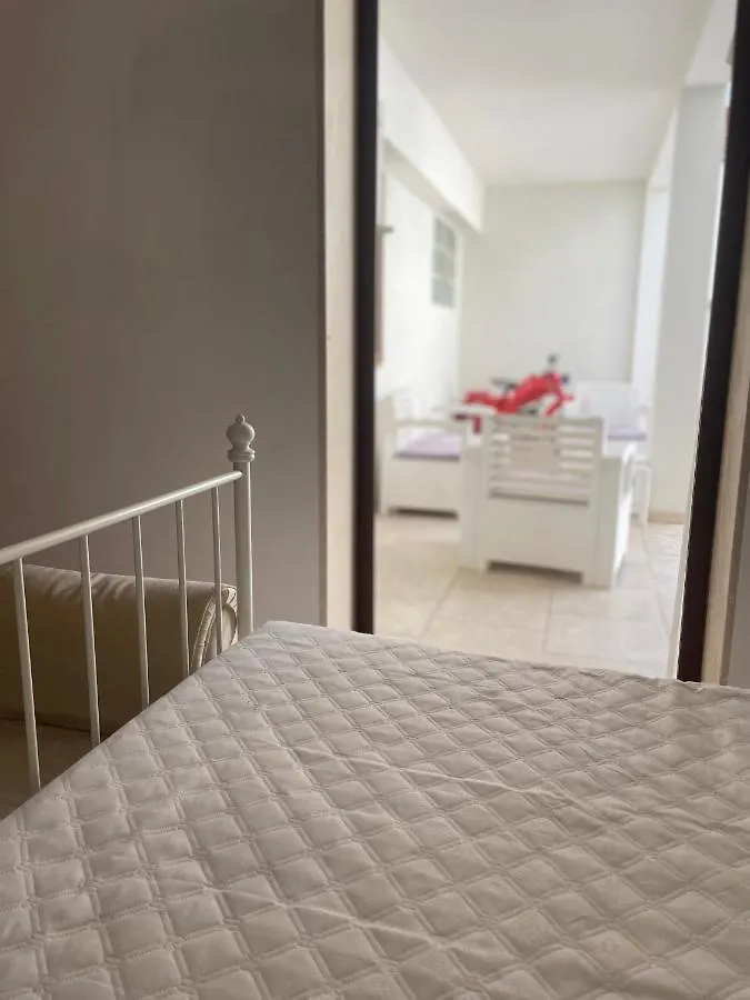 Bed and Breakfast Salentina White House Lecce 0*,  Italia